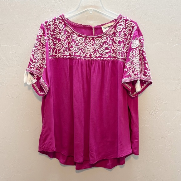 Savanna Jane Floral Embroidered Tassel Top Blouse Size 1X - Picture 3 of 10